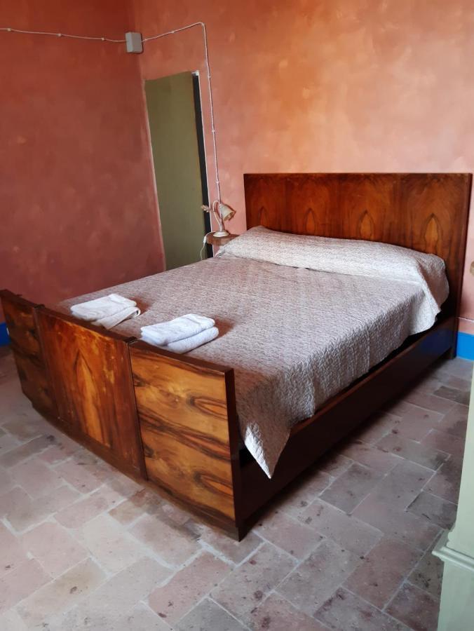 Apartamento Palazzo Tuemi Castelplanio Exterior foto
