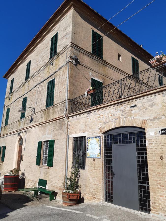 Apartamento Palazzo Tuemi Castelplanio Exterior foto